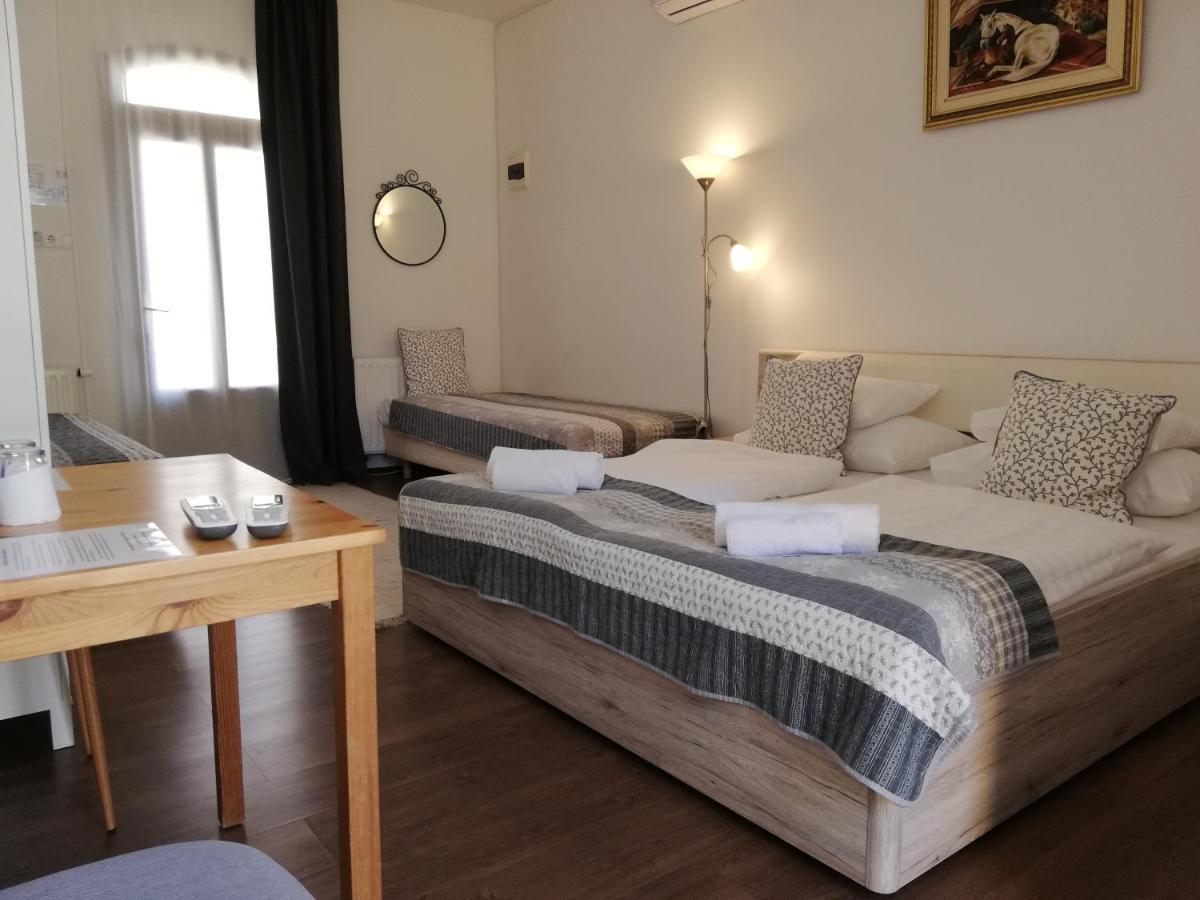 Malom-To Vendeghaz Tapolca Hotel Екстериор снимка