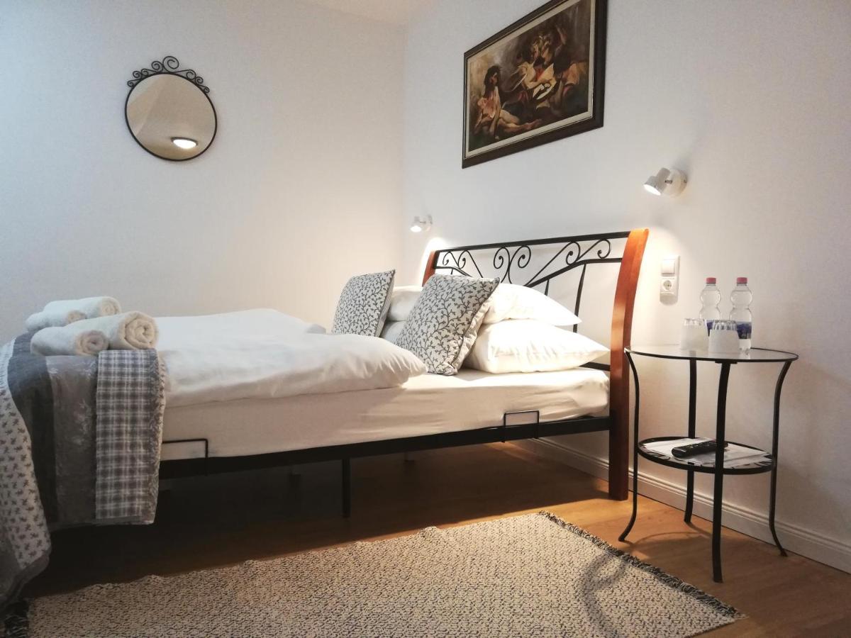 Malom-To Vendeghaz Tapolca Hotel Екстериор снимка